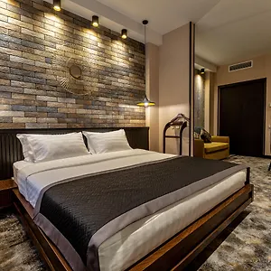 **** Hotel Adamo Georgia